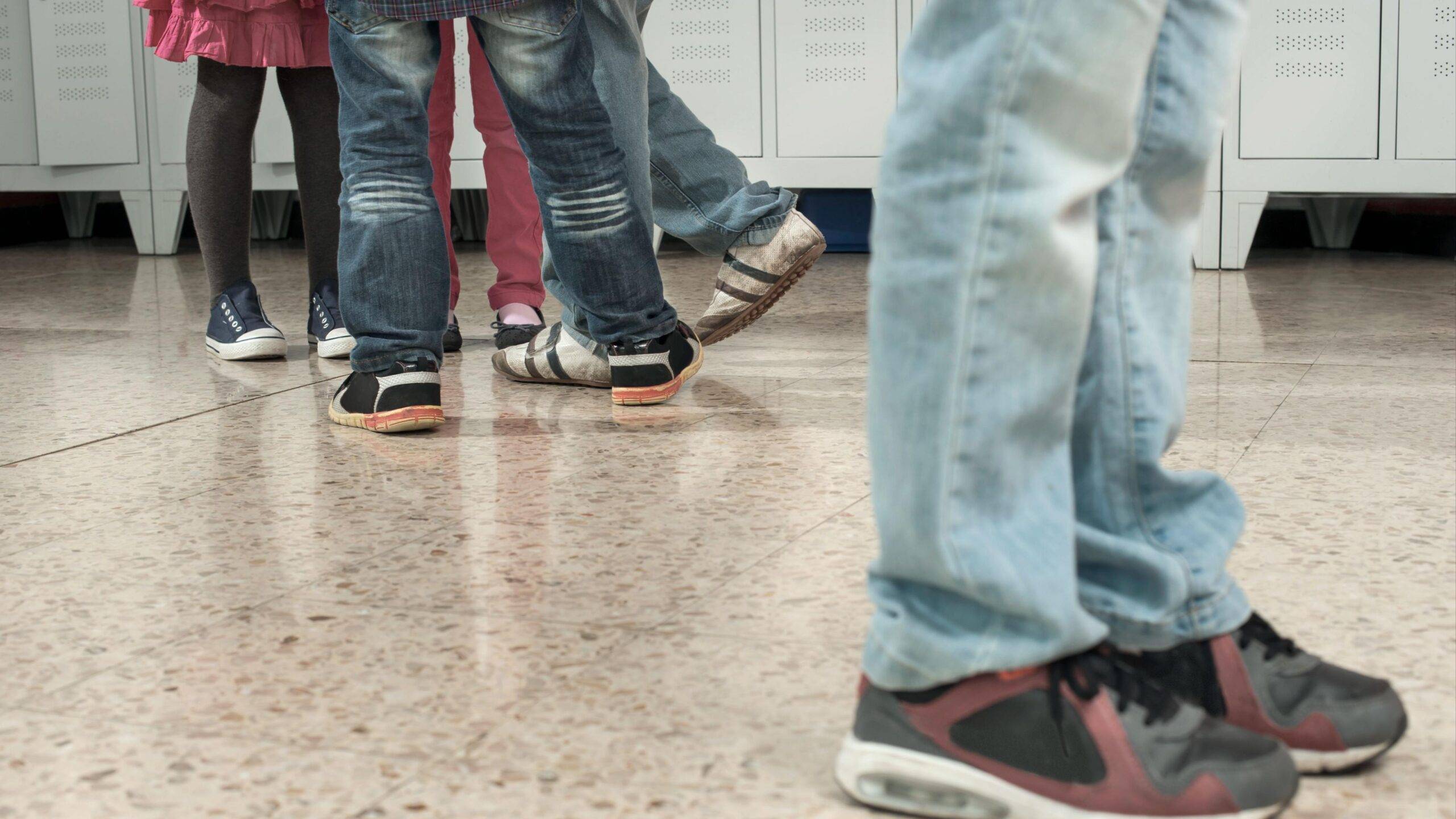 14 Yaşındaki Bir Genç Kızın İntiharını Araştırma: Olası Zorbalık Vakası