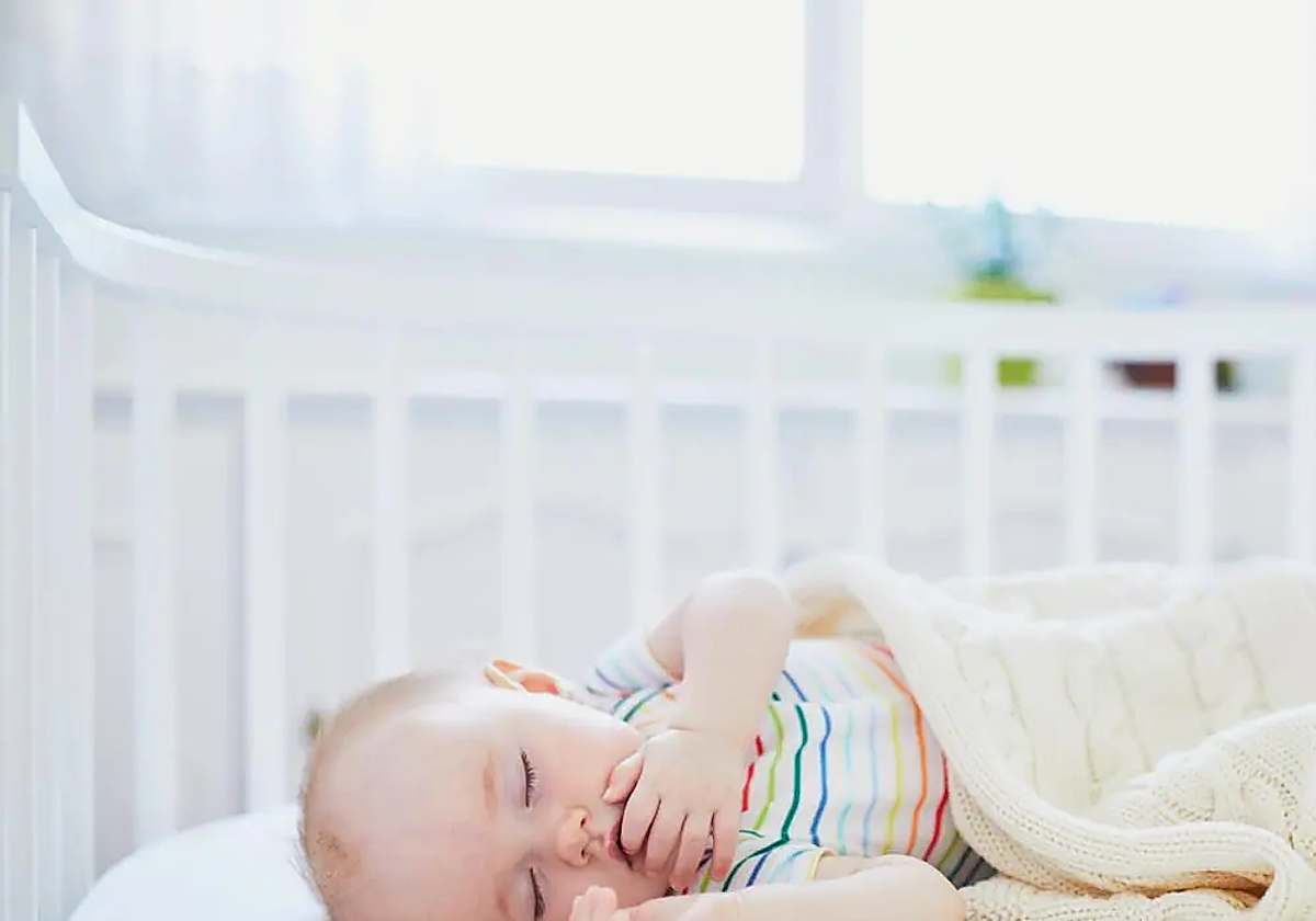 15 Aylık Bebek Kriz Geçirdi, Novelda Polisi Tarafından Stabilize Edildi