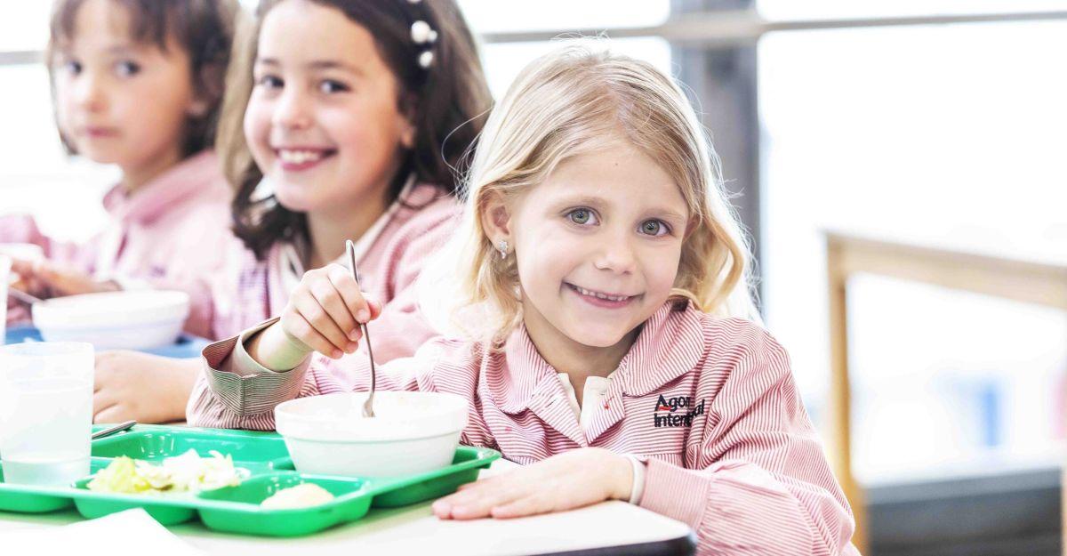 Çocuklarınıza Tabaklarını Bitirmeleri İçin Zorlamayın: Sağlıklı Bir İlişki İçin Kılavuz